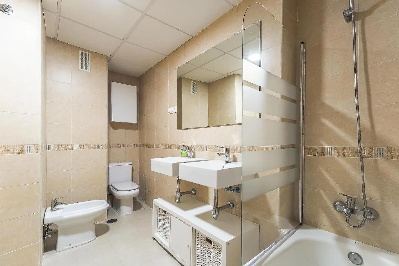 Boutique Mitjana Apartment مالقة